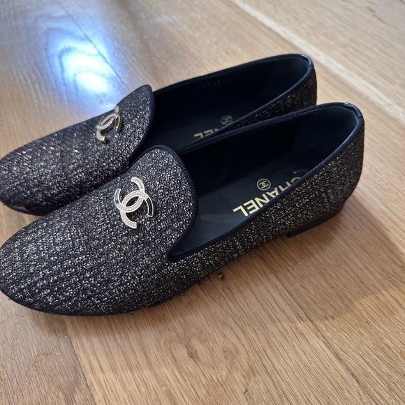 Chanel Flats - Picture 4 of 6